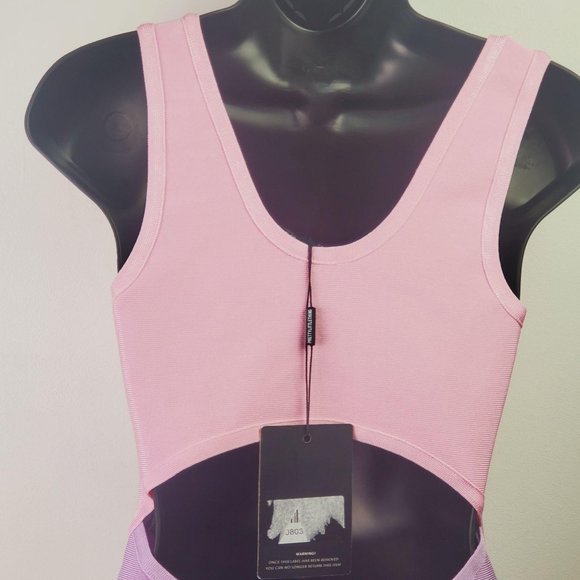 Pretty Little Things Cut Out Zip Front Swimsuit - Picture 8 of 12